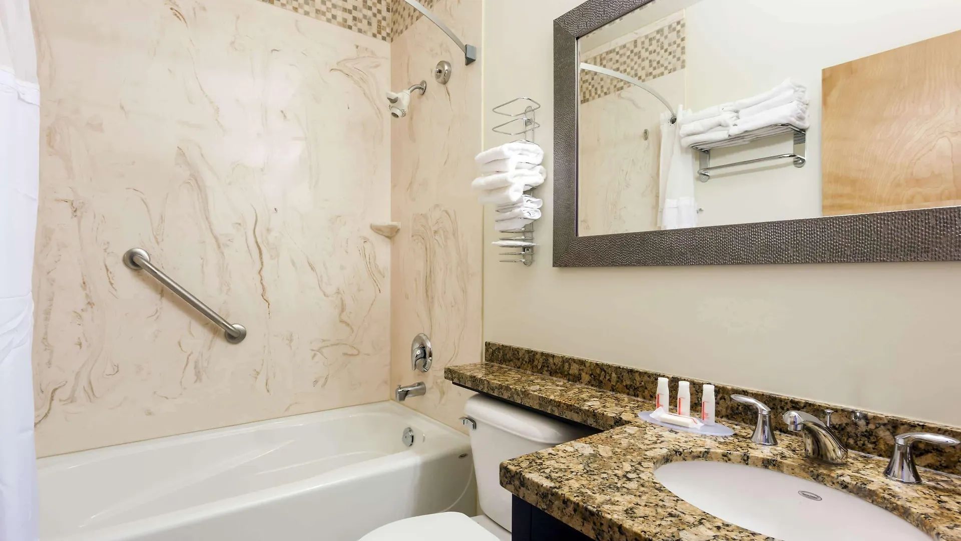 Surestay By Best Western Richmond Vancouver Airport Hotel