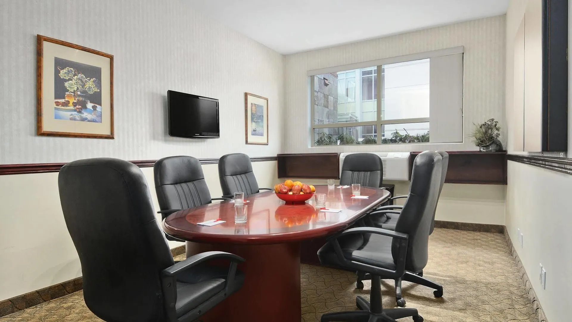 ** Hotel Surestay By Best Western Richmond Vancouver Airport Canadá